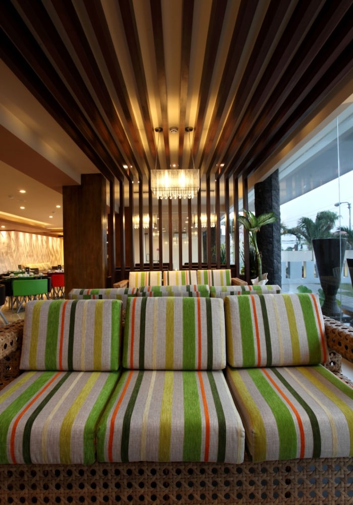 Sun Royal Hotel 35/44