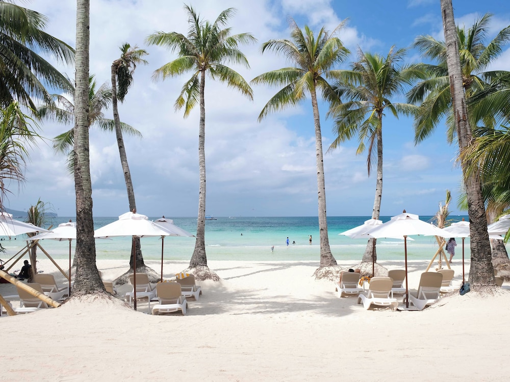 The District Boracay 46/50