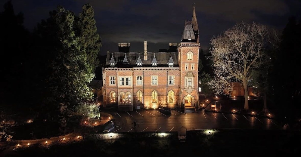 Brownsover Hall Hotel 58/63