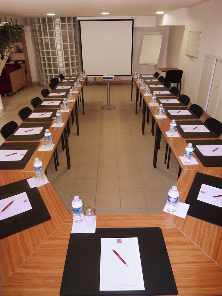 Sejours Et Affaires Ivry Sur Seine 35/37