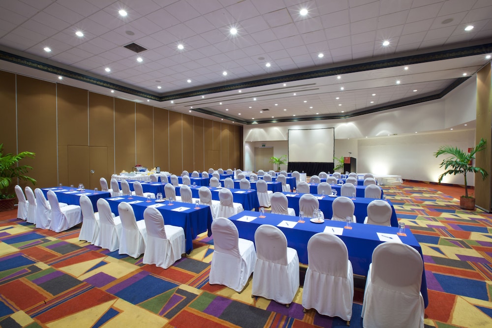 Krystal Ixtapa All Inclusive 57/76