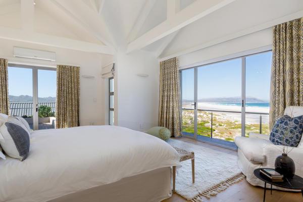 Cape Beach Villa 17/50