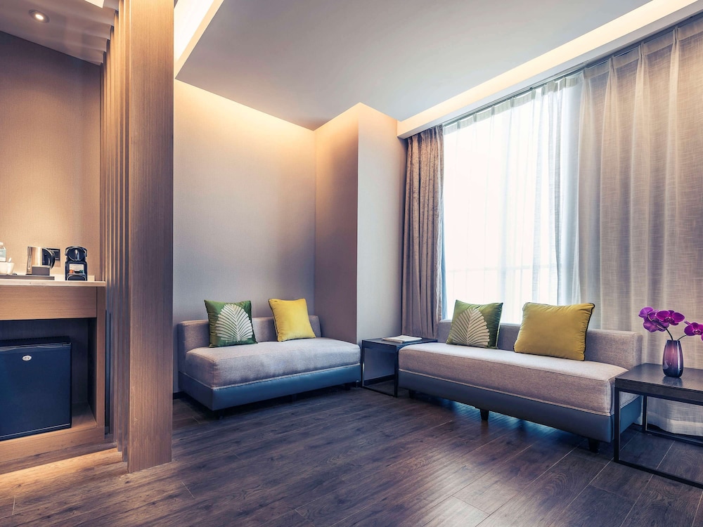 Mercure Shanghai Hongqiao Railway Station 23/37
