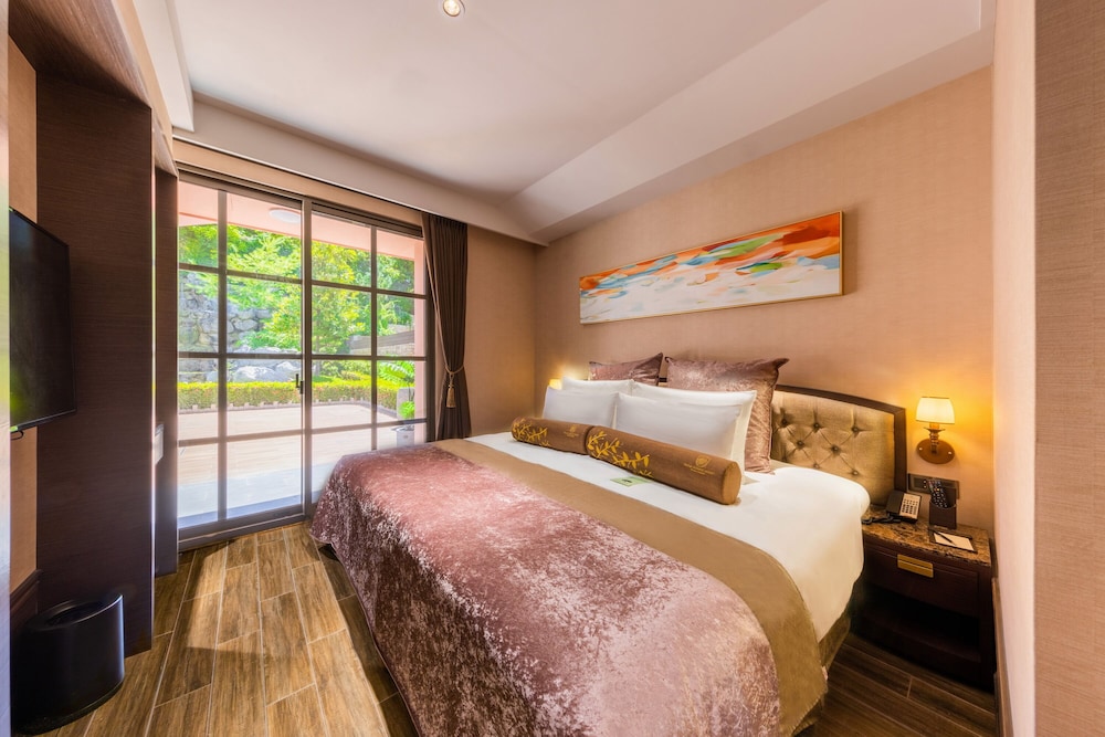 Grand Cosmos Resort Ruisui, Hualien 23/81