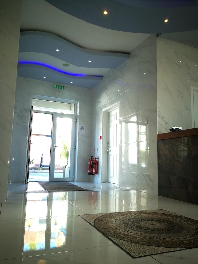Torbay Court Hotel 7/38