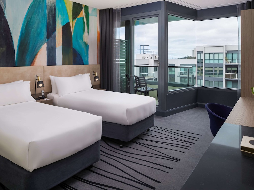 Novotel Geelong 8/74