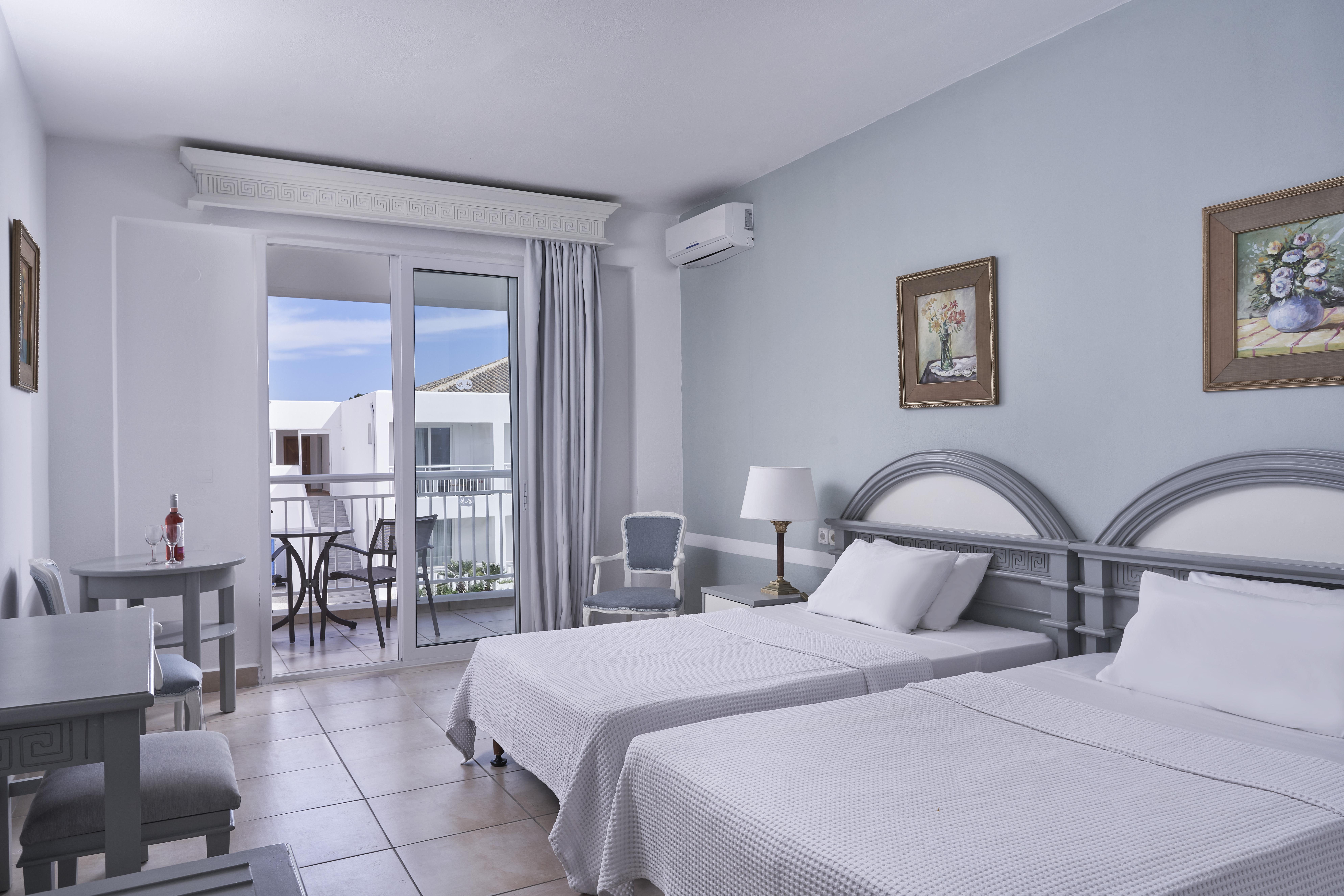 Junior Suite, Garden View, Balcony or Terrace