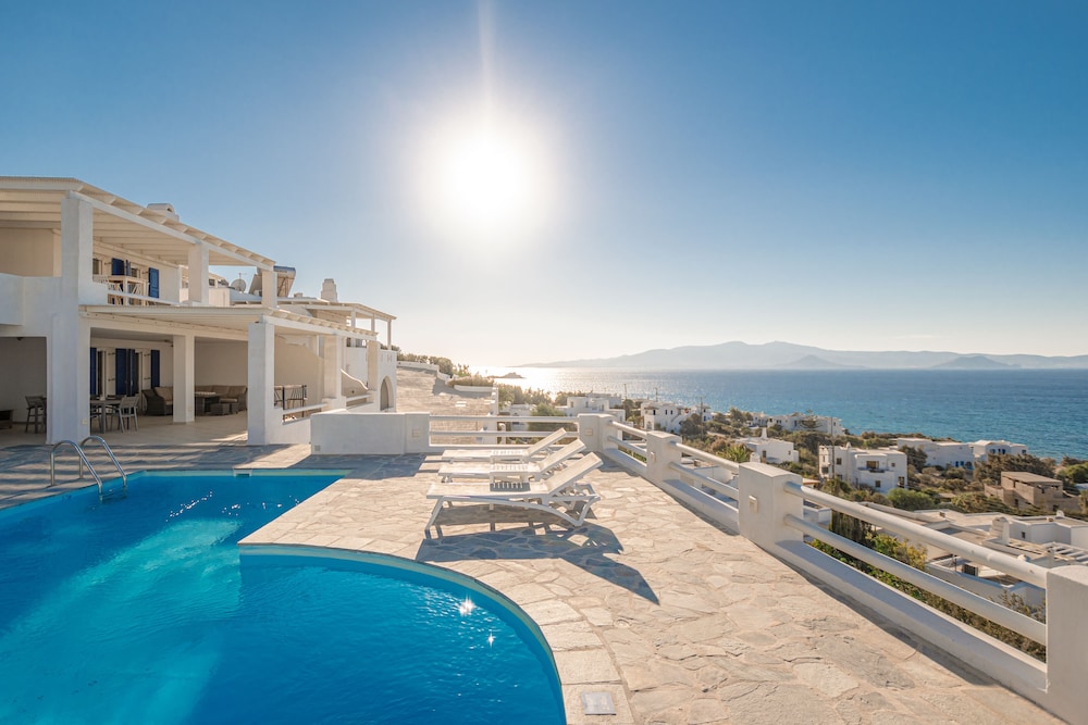 Apricot And Sea Luxury Villas 36/50