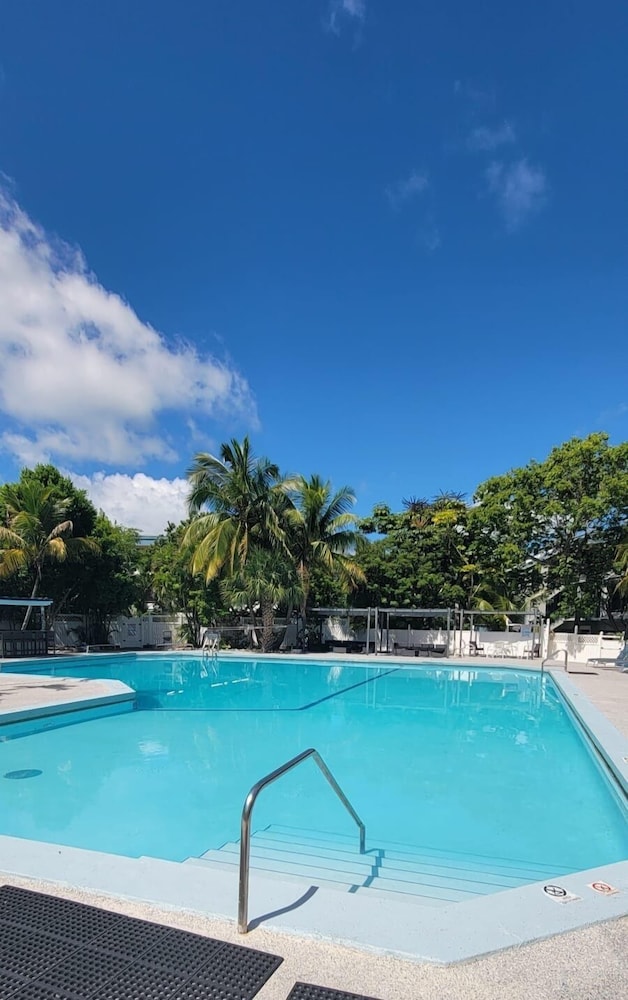 Banana Bay Resort and Marina 24/50