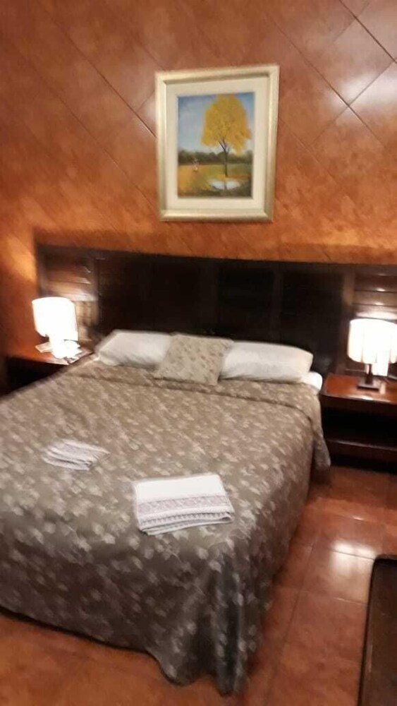 Hostal Residencial Leones De Castilla 14/45