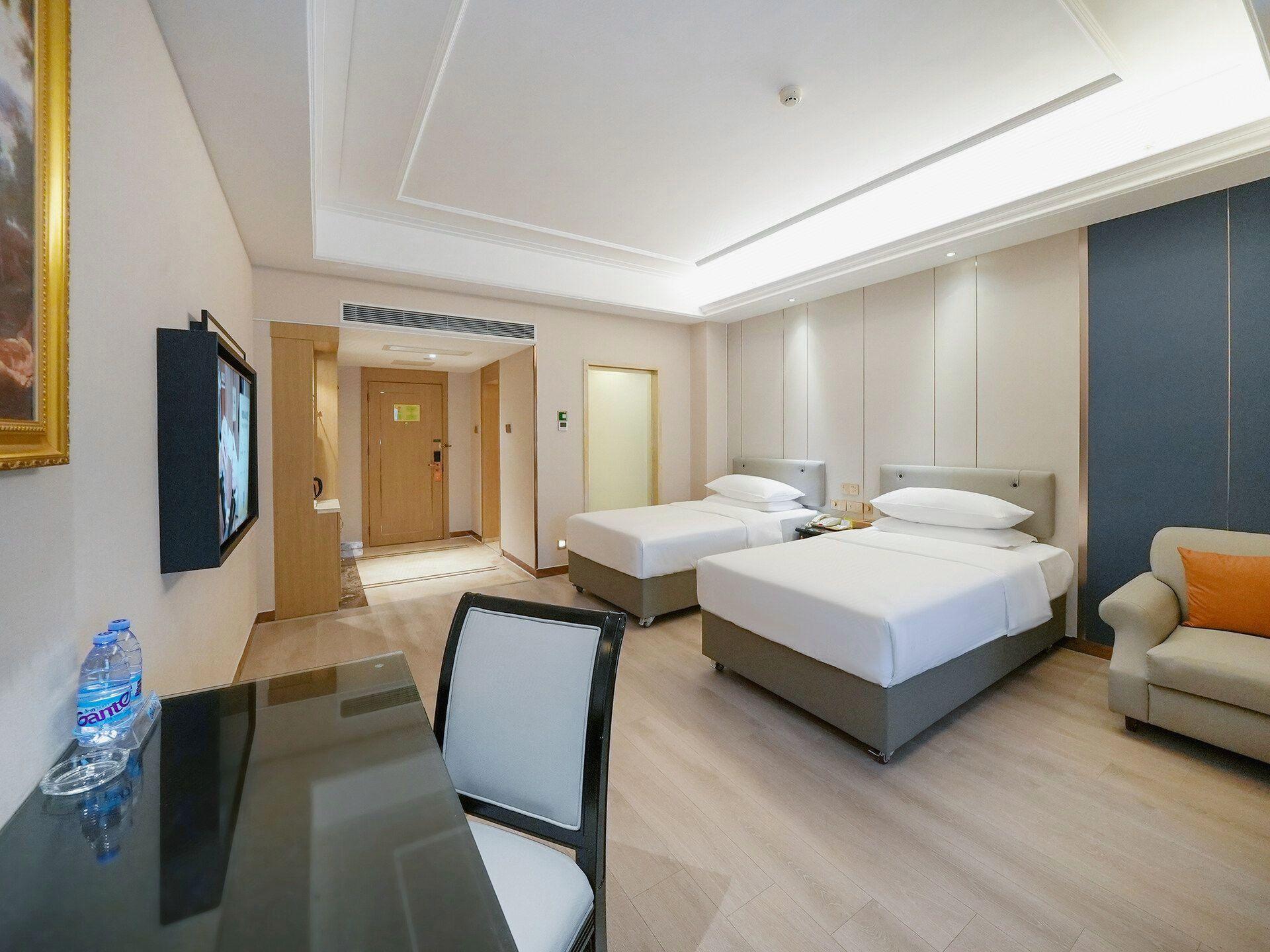 Vienna Hotel (Xiamen Airport, Jiangtou Metro Station) 20/51