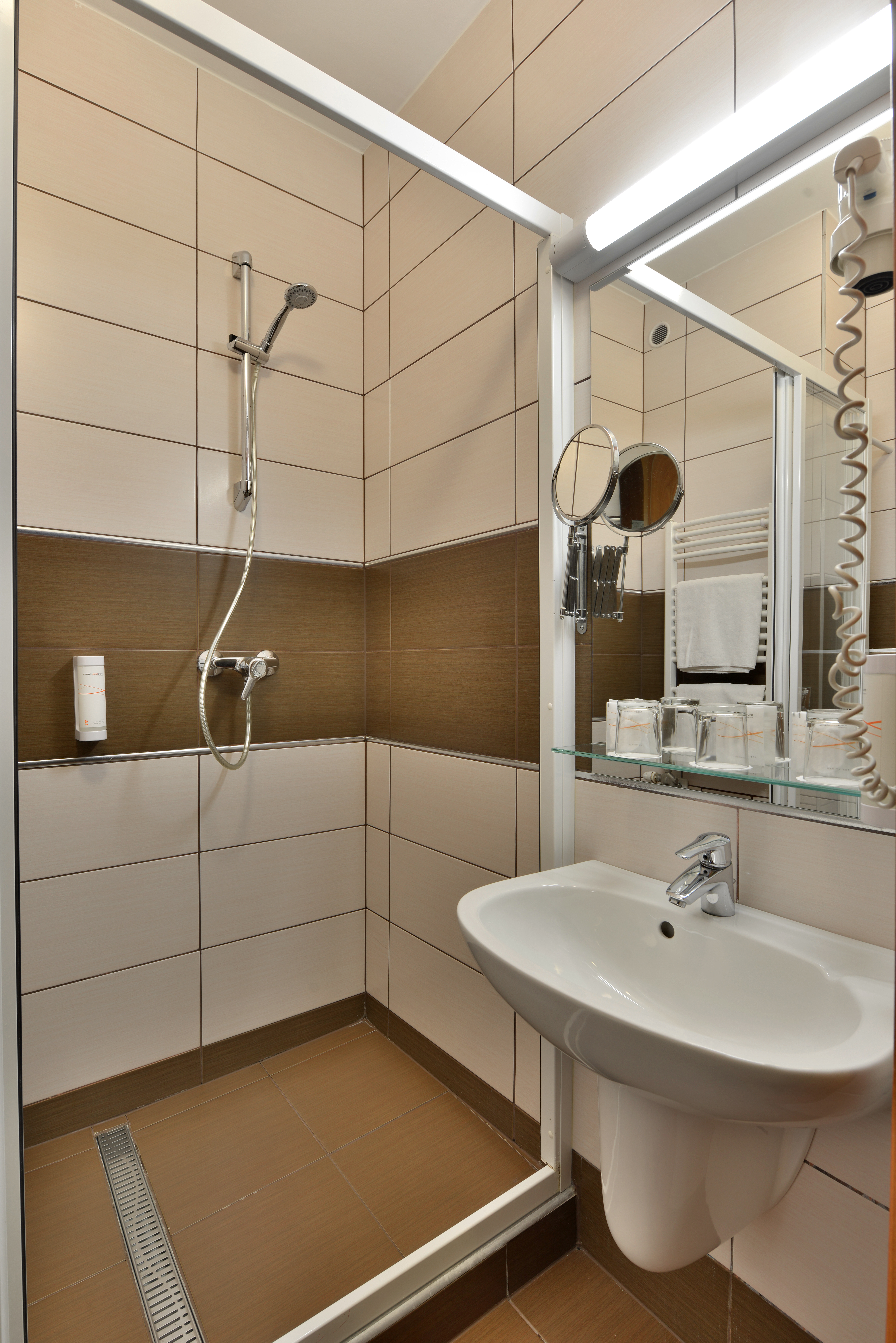 Hotel City Inn 38/41