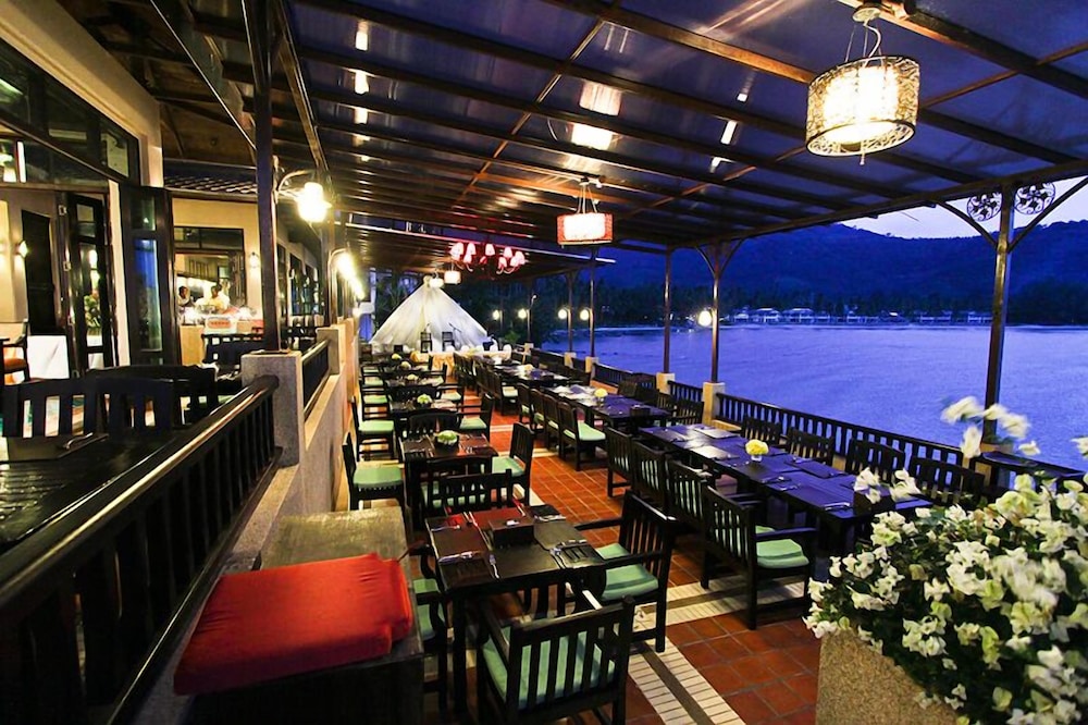 Racha Kiri Resort and Spa 47/63