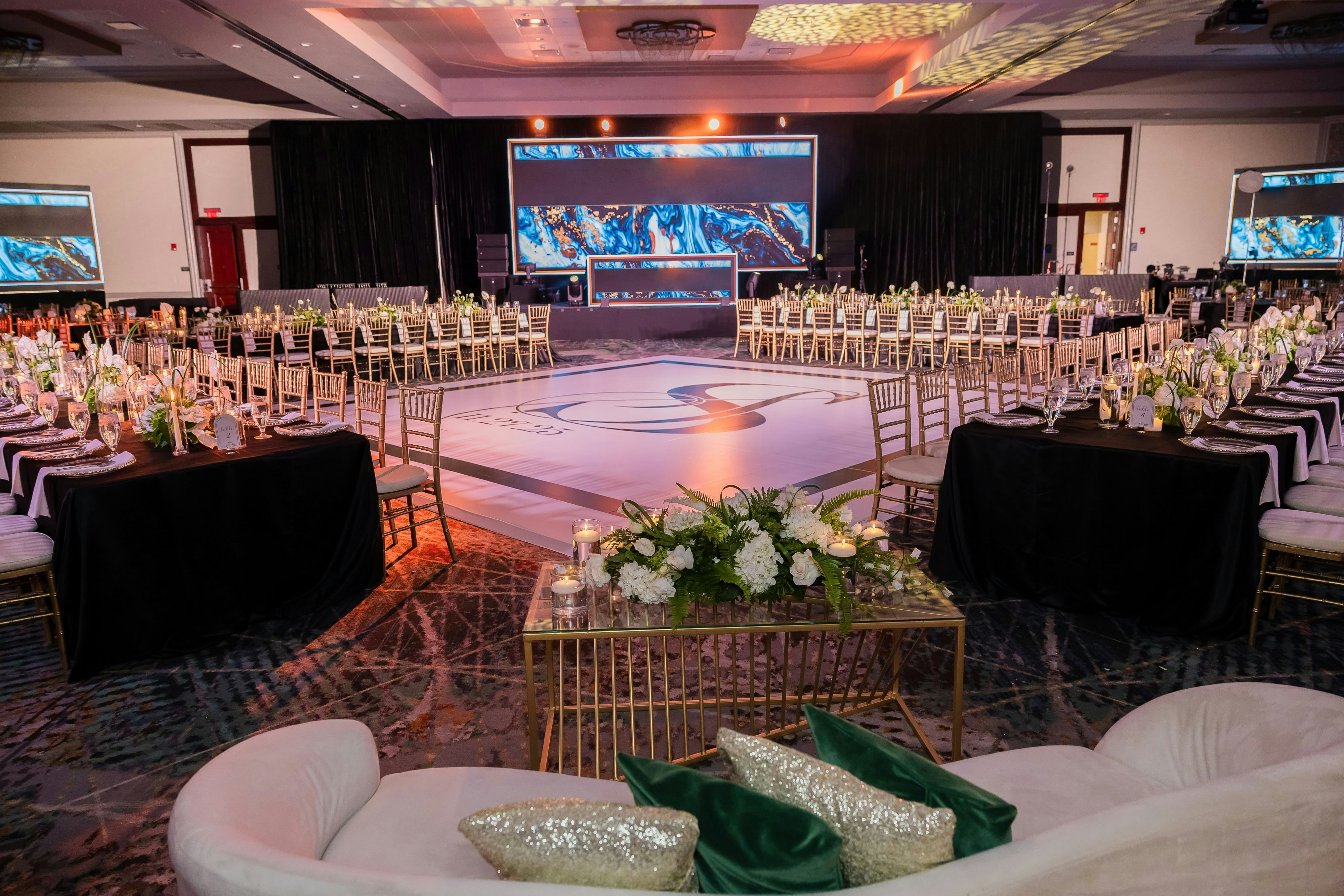Renaissance Mobile Riverview Plaza Hotel 12/13