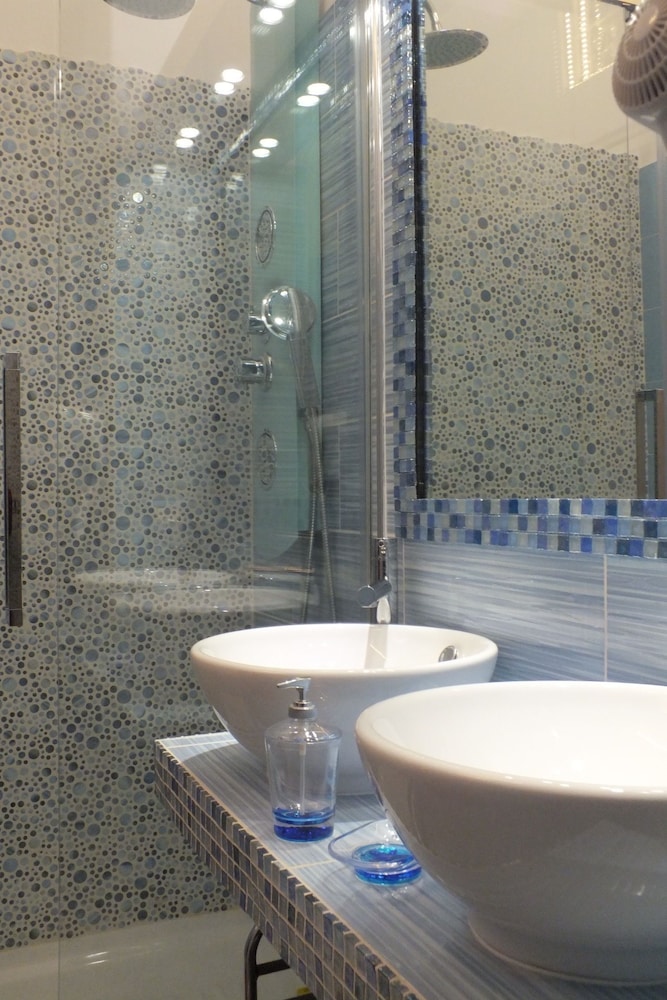 Atmos Luxe Navigli Hostel & Rooms 45/47