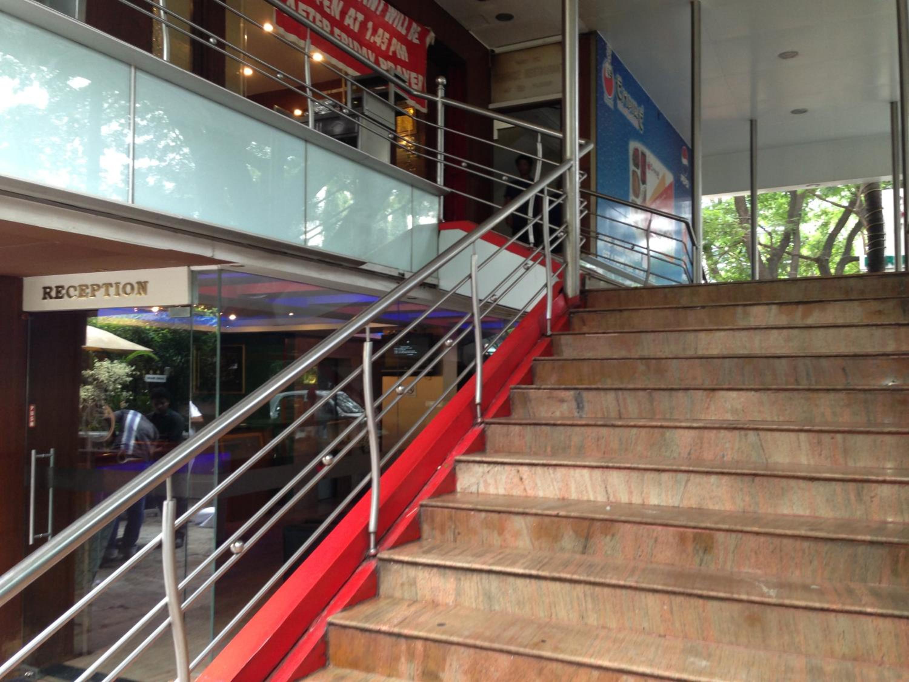 Hotel Empire International Koramangala 5/50