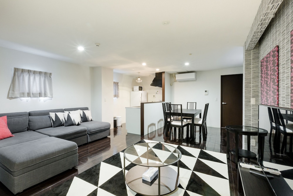 Crice Hotel 30/50
