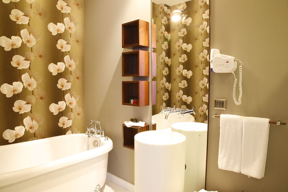 Hotel Samm Bistro Spa Boutique Class 49/50