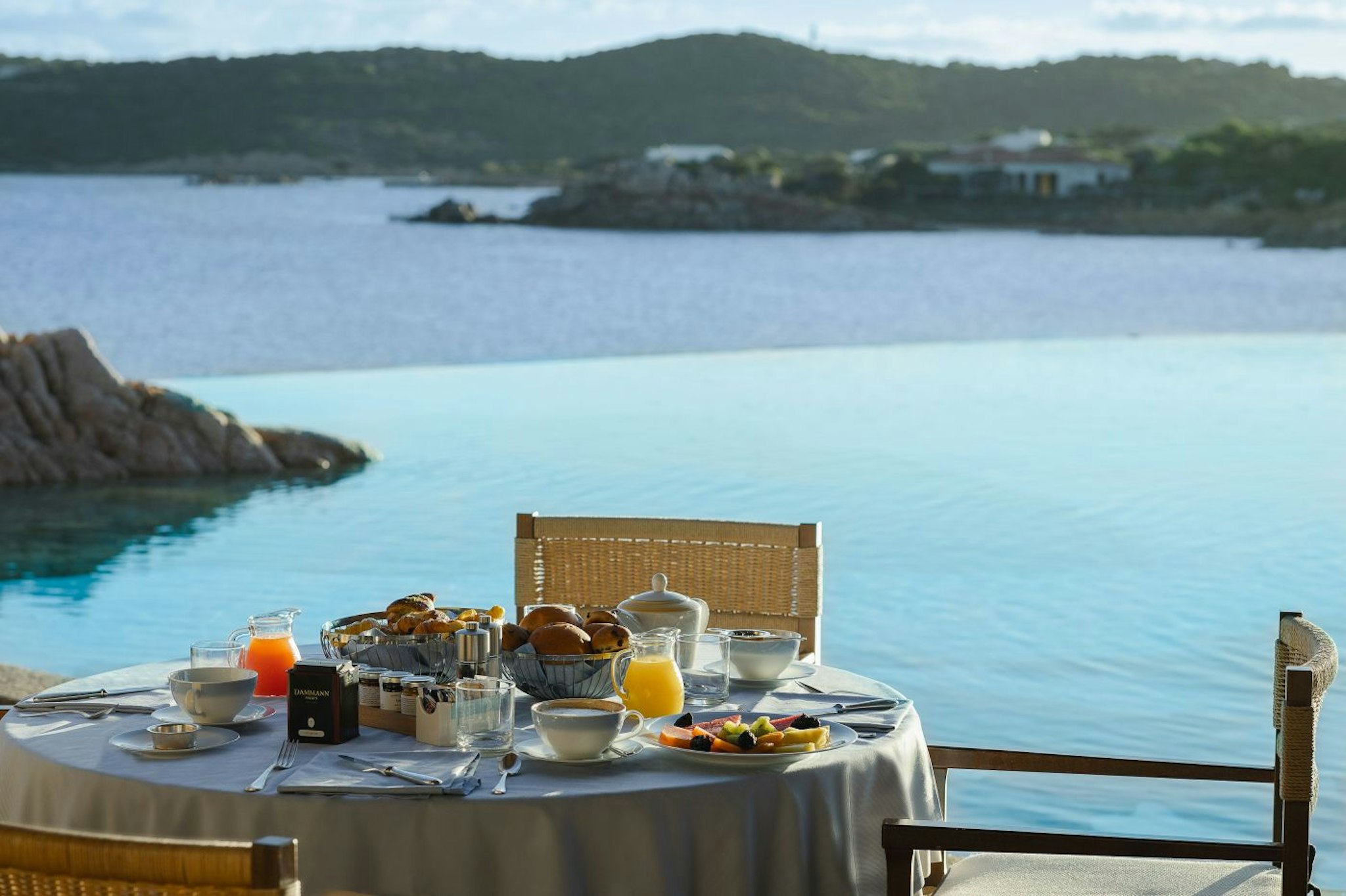 Hotel Pitrizza, Costa Smeralda 37/44