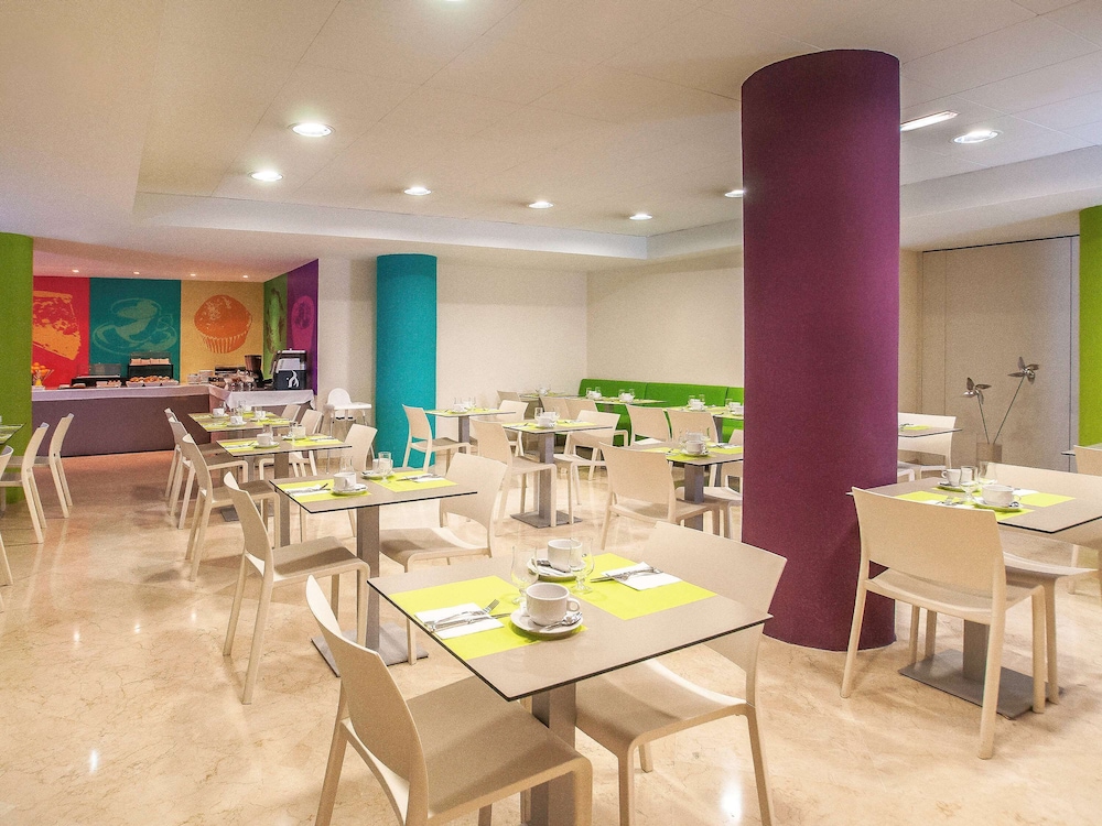 ibis Styles Zaragoza Ramiro I 44/65