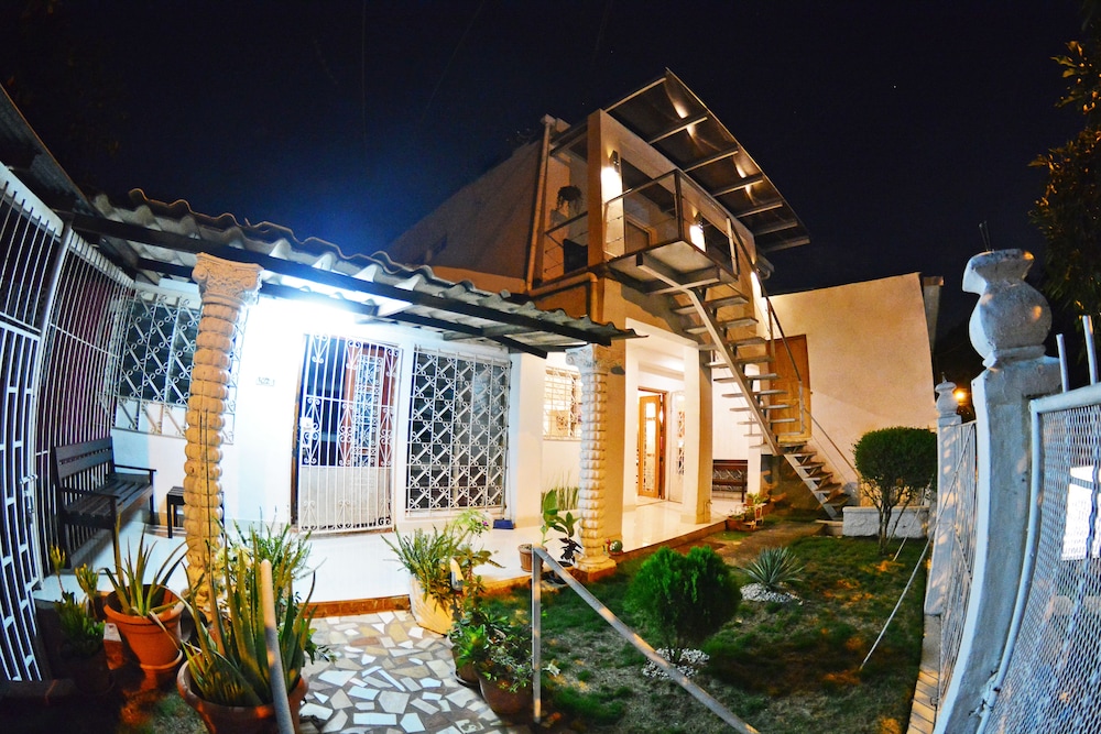 Hostal Santa Martha 2/35
