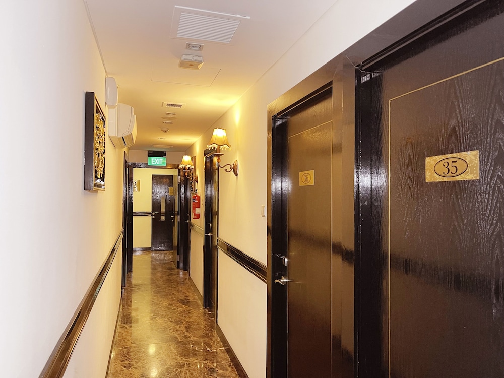 The Snooze Hotel Marine Parade (Ex Le Peranakan Hotel) 29/40
