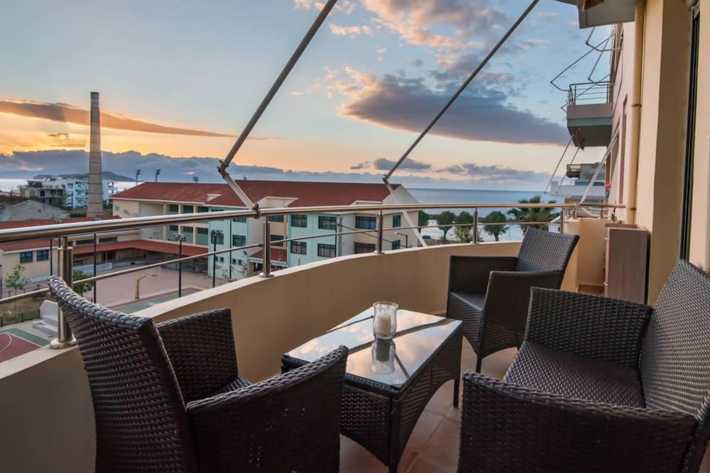 Pilotlux Apartments 10/16