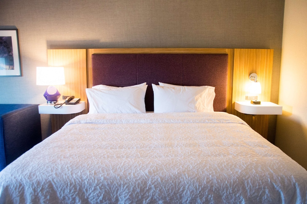 Hampton Inn And Suites Warrington Horsham 18/41