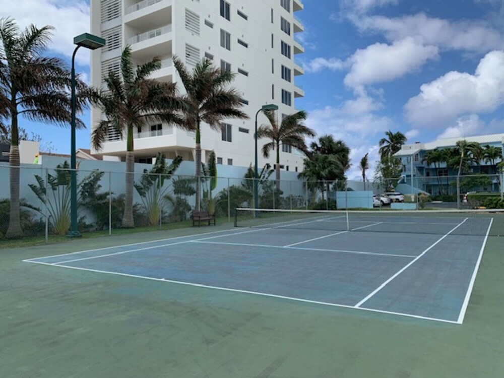 Grandview Condominiums 41/79