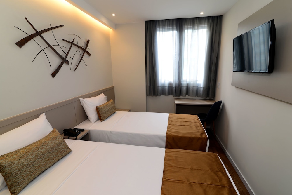Tulip Inn Vila Velha 15/50
