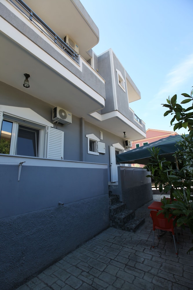 Vila Enea 2/44