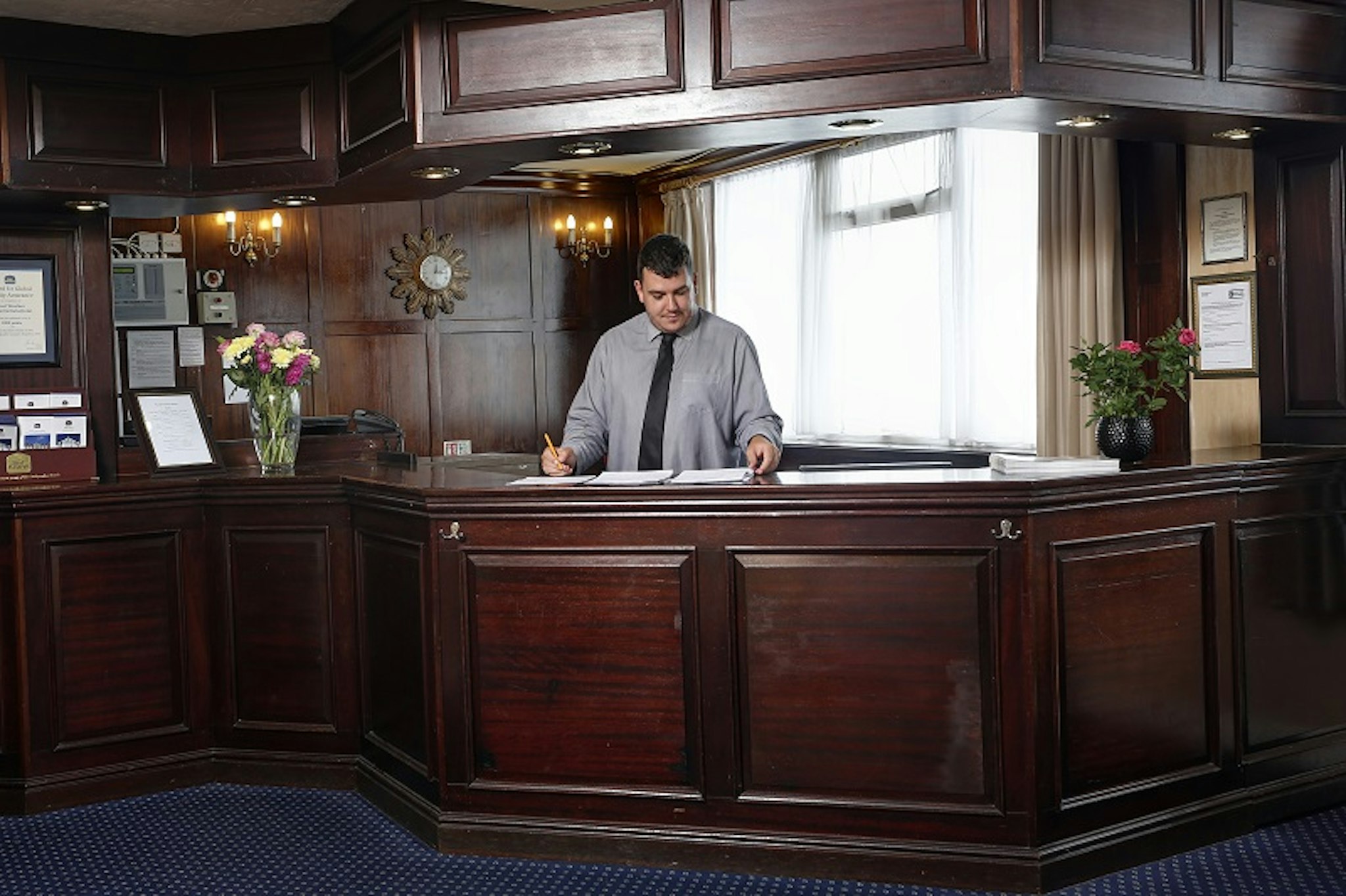ROYAL VICTORIA HOTEL 2/8