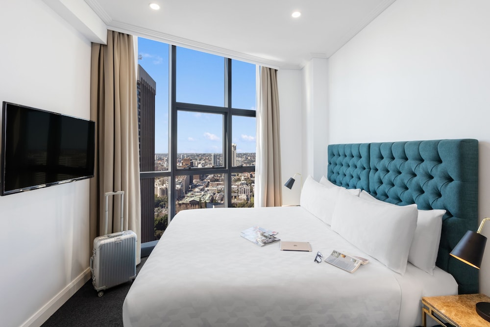 Meriton Suites Pitt Street 6/65