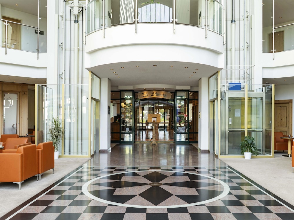 Atomis Hotel Munich Airport by Mercure 11/50
