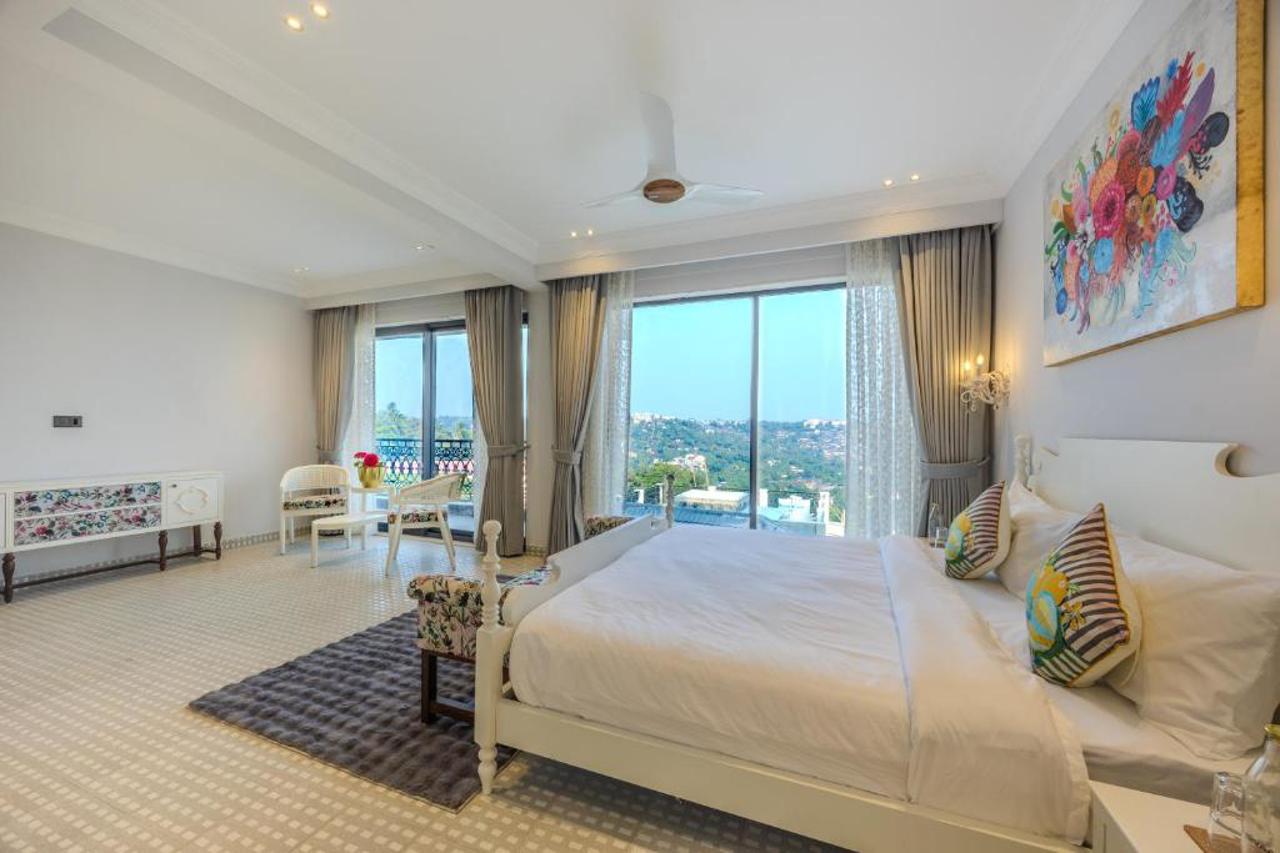 ELIVAAS Valley View 5-BHK Villa With Private Pool 7/17