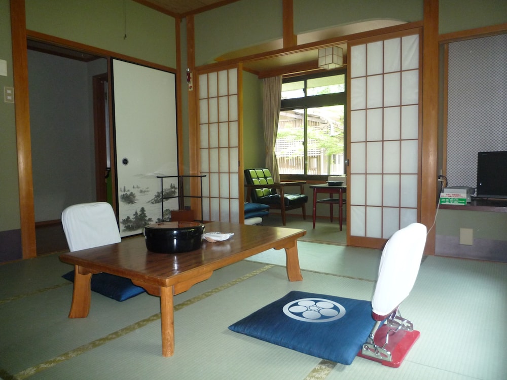 Takao Kanko Hotel 33/50