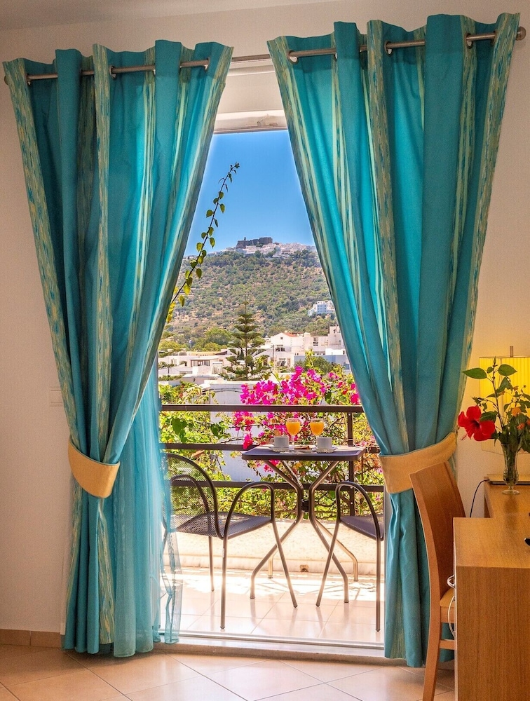 Skala Hotel 34/60