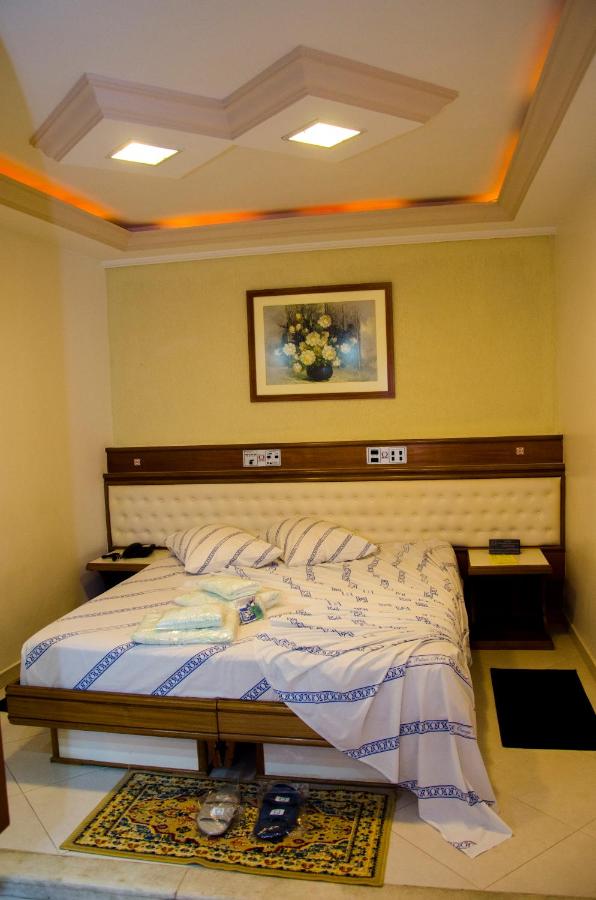 Omega Palace Hotel 36/44