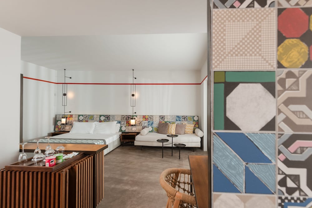 Folie Marine Beach Hotel & Club - Soleil Resort 6/46