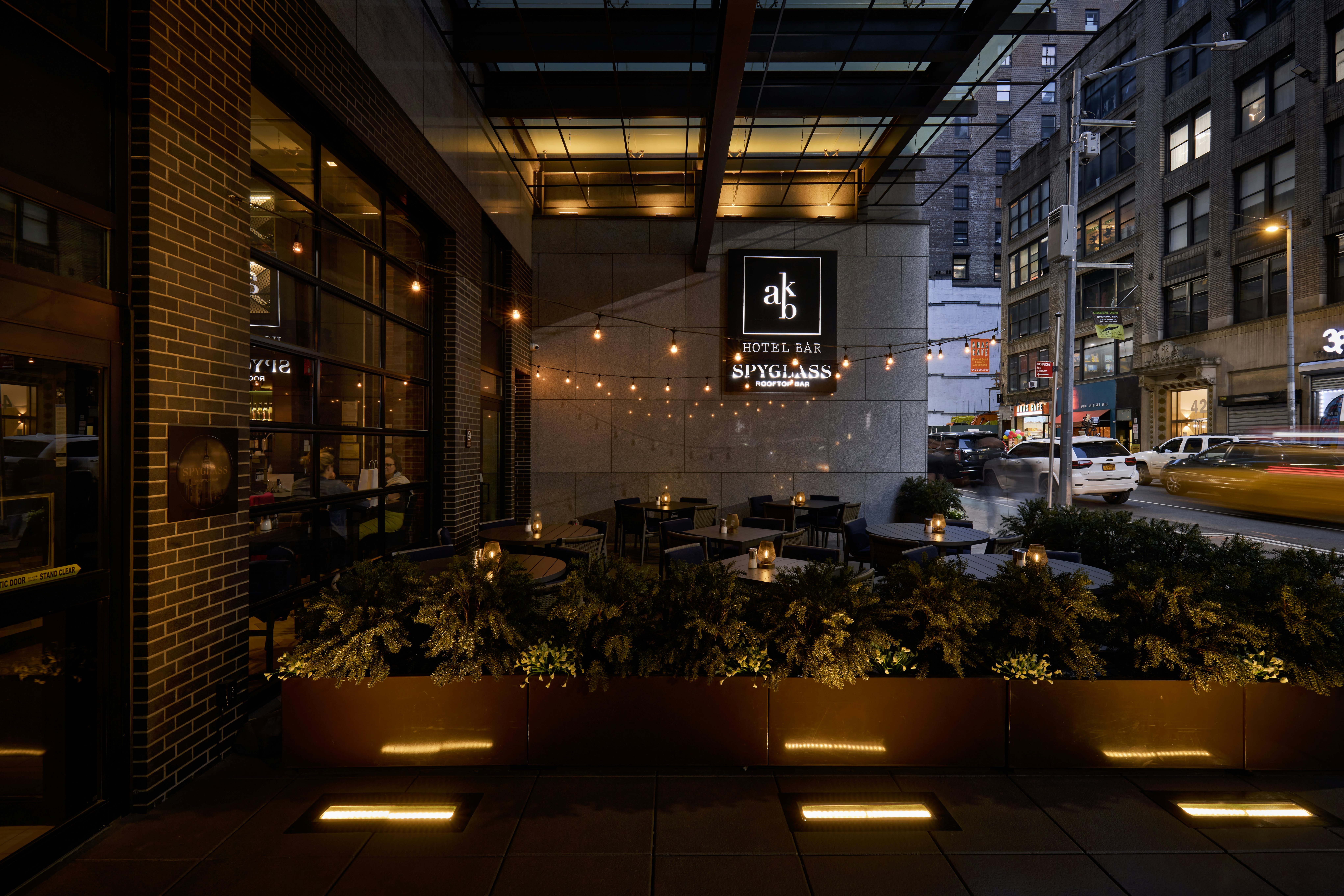 Archer Hotel New York 88/93