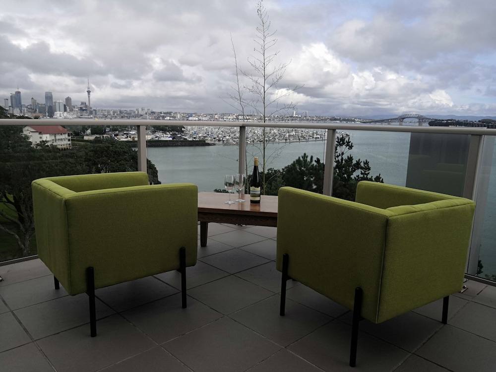 Ocean Breeze Hotel Takapuna 14/41