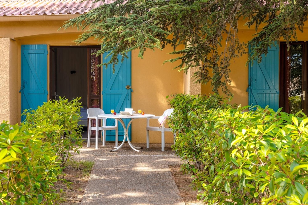 Village Vacances Azureva Argelès-Sur-Mer 25/32