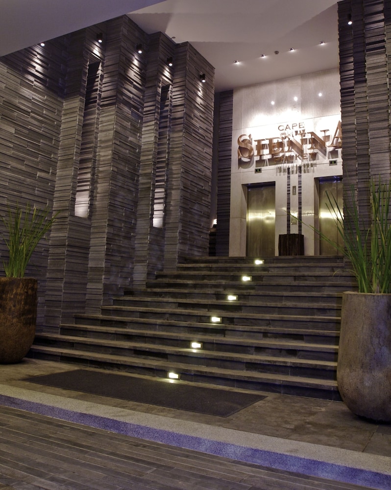 Cape Sienna Phuket Gourmet Hotel Villas 5/75