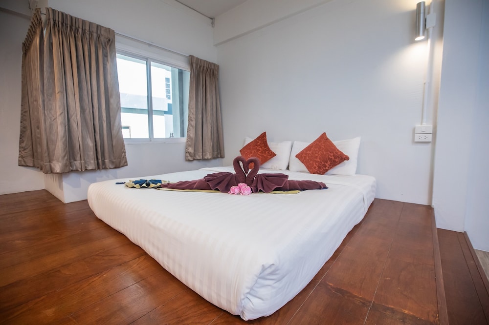 Sabaidee Chiangmai Hotel 9/65
