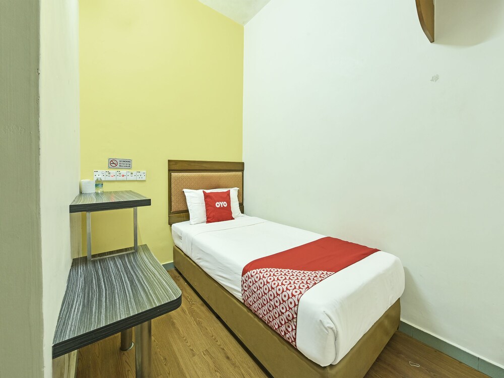 OYO 44036 Hotel De Perdana Hill 18/34