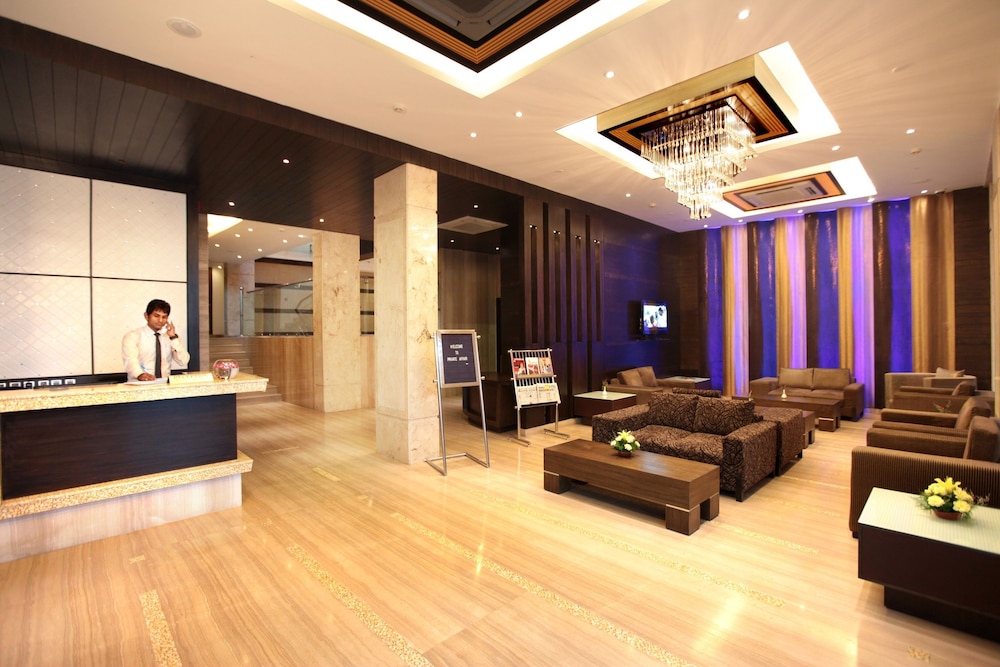 HOTEL PRIVATE AFFAIR 29/35