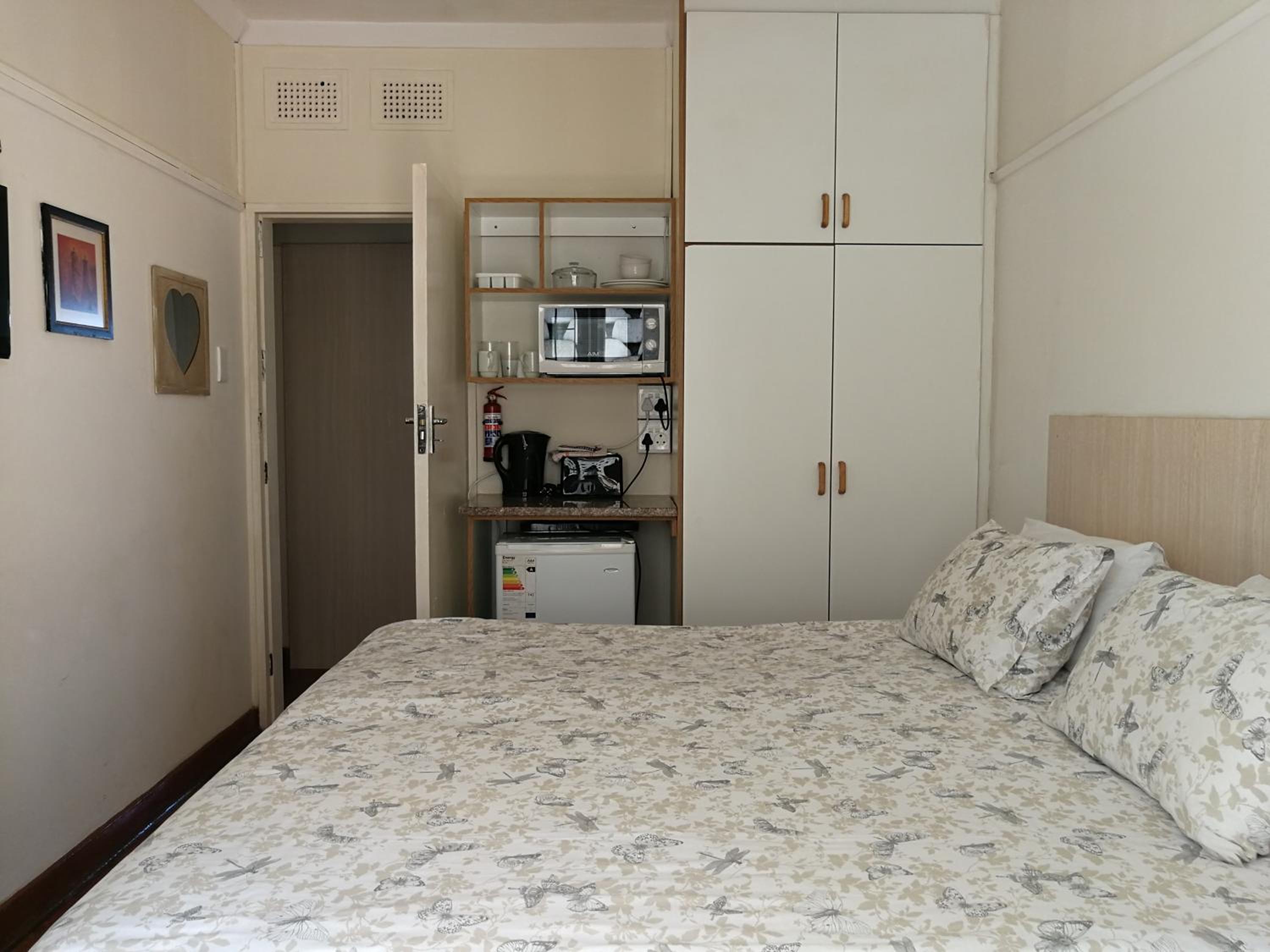 Bluff Accommodation - Aybriden Self-Catering 32/50