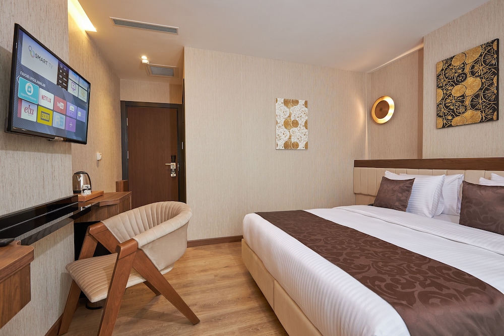 Operla Airport Hotels, Trademark Collection by Wyndham 22/62