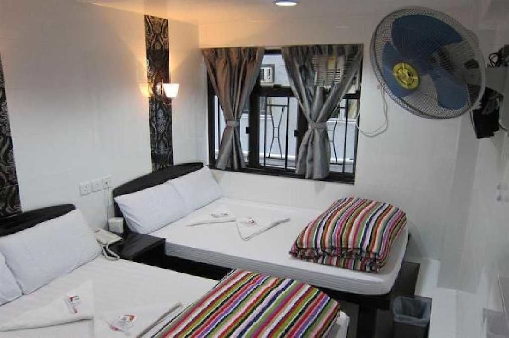 Premium Lounge 27/38