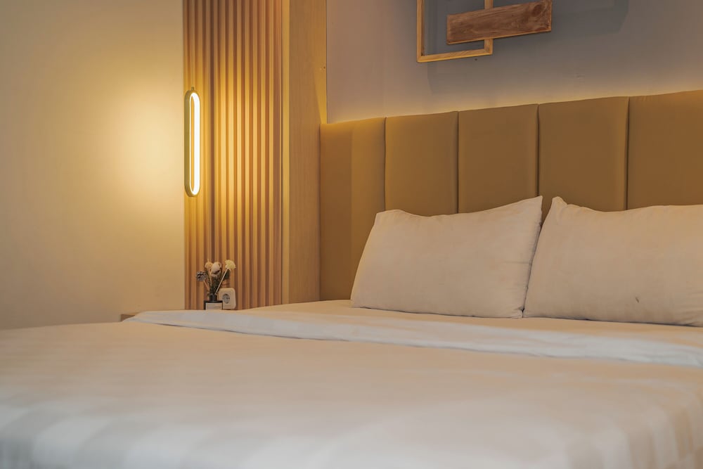 Best Hotel Kedungsari 12/42